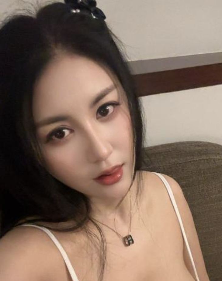 巨乳娜娜的头像